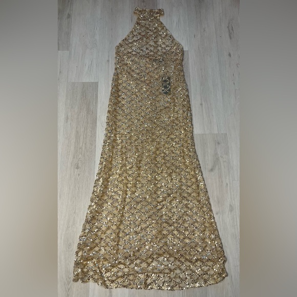 FASHION NOVA LUXE Emorie Gold Sequin Mesh Maxi Dress Size XL NWT NEVER WORN! - Picture 5 of 5